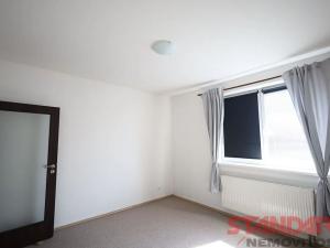 Pronájem bytu 2+kk, Tlučná, Pod Školkou, 58 m2
