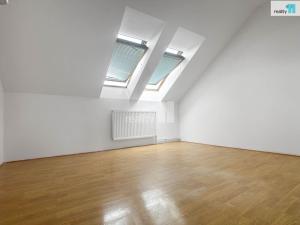 Pronájem bytu 3+1, Kroměříž, Chropyňská, 74 m2