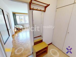 Pronájem bytu 1+1, Zlín, Santražiny, 34 m2