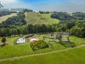 Prodej rodinného domu, Mladé Buky, 149 m2