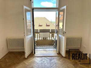 Pronájem bytu 4+1, Praha - Malá Strana, Újezd, 140 m2