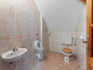 Prodej rodinného domu, Žernov, 220 m2