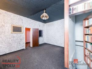 Prodej komerční nemovitosti, Karlovy Vary, Varšavská, 145 m2