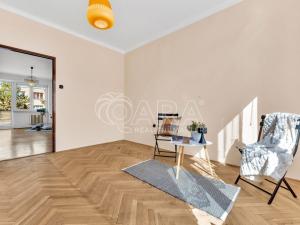 Prodej bytu 3+1, Žatec, Hájkova, 62 m2