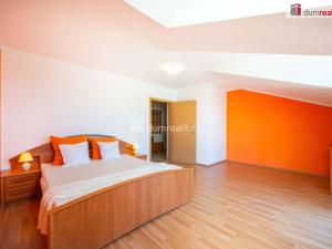 Pronájem bytu 2+kk, Třeboň - Třeboň II, Okružní, 45 m2