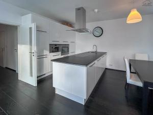 Prodej bytu 3+kk, Praha - Stodůlky, Svitákova, 71 m2