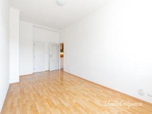 Pronájem bytu 2+kk, Praha - Nusle, Maroldova, 42 m2