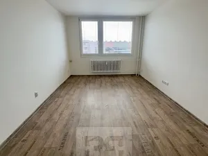 Pronájem bytu 2+kk, Praha - Bohnice, Zelenohorská, 43 m2