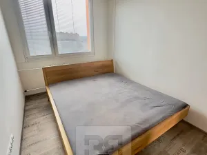 Pronájem bytu 2+kk, Praha - Bohnice, Zelenohorská, 43 m2