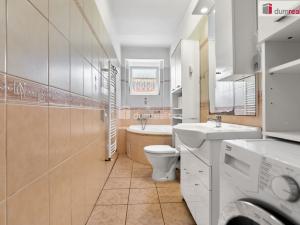 Prodej rodinného domu, Kyselka - Radošov, 210 m2