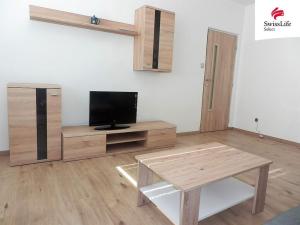 Pronájem bytu 2+1, Jihlava, Jarní, 56 m2