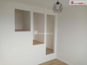 Pronájem bytu 3+1, Děčín - Děčín III-Staré Město, Zelená, 65 m2
