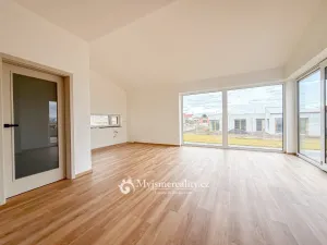 Prodej rodinného domu, Nový Šaldorf-Sedlešovice, Bezová, 152 m2