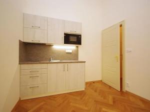 Pronájem bytu 2+kk, Praha - Staré Město, Kozí, 39 m2