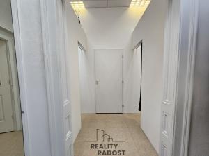 Pronájem obchodního prostoru, Hodonín, Štefánikova, 90 m2