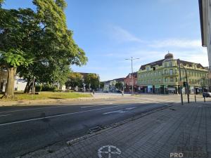 Pronájem obchodního prostoru, Hodonín, Štefánikova, 90 m2