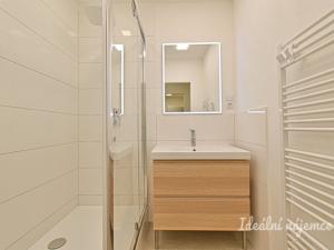 Pronájem bytu 2+1, Brno - Bystrc, Černého, 62 m2
