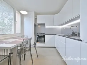 Pronájem bytu 2+1, Brno - Bystrc, Černého, 62 m2