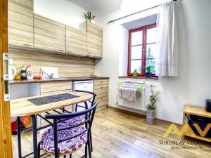 Pronájem bytu 1+kk, Býšť - Hoděšovice, 28 m2