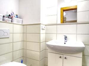 Pronájem bytu 1+kk, Býšť - Hoděšovice, 28 m2