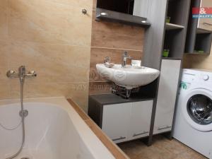 Pronájem bytu 2+kk, Velký Osek, U hřiště, 55 m2