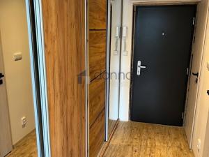 Pronájem bytu 2+kk, Praha, Hněvkovského, 45 m2