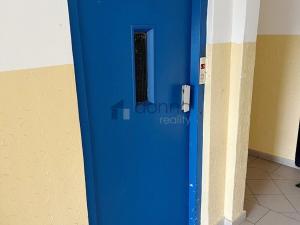 Pronájem bytu 2+kk, Praha, Hněvkovského, 45 m2