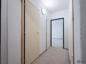 Pronájem bytu 2+kk, Pardubice - Polabiny, Křičkova, 42 m2