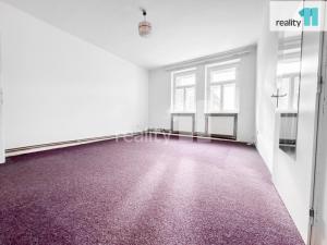 Pronájem bytu 2+1, Chropyně, náměstí Svobody, 75 m2