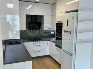 Pronájem bytu 2+kk, České Budějovice, Vrbenská, 59 m2