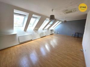 Pronájem bytu 2+kk, Opava, Tyršova, 61 m2