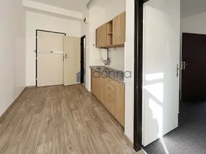 Pronájem kanceláře, Praha, Drahobejlova, 60 m2