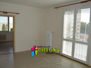Prodej bytu 3+1, Sezimovo Ústí, K Hájence, 66 m2