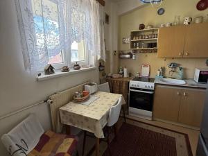 Prodej bytu 2+1, Vsetín, Tyršova, 38 m2