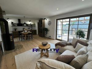 Prodej rodinného domu, Račice, 180 m2
