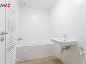 Prodej bytu 2+kk, Frýdek-Místek - Místek, Bezručova, 64 m2