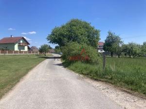Prodej pozemku pro bydlení, Svéradice, 1330 m2