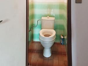 Prodej rodinného domu, Břežany, 58 m2
