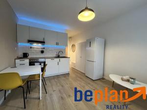 Pronájem bytu 1+1, Děčín, Teplická, 37 m2