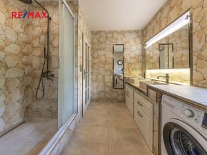 Prodej rodinného domu, Nový Knín, 350 m2