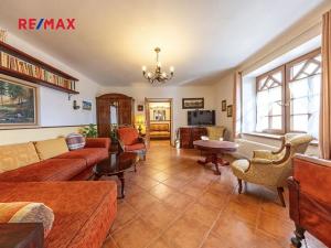 Prodej rodinného domu, Nový Knín, 350 m2