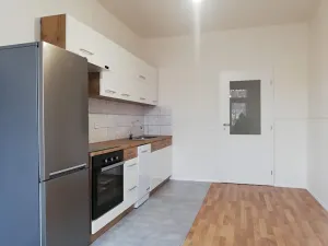 Pronájem bytu 2+1, Praha - Břevnov, Bělohorská, 57 m2