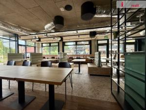 Pronájem restaurace, Harrachov, 220 m2