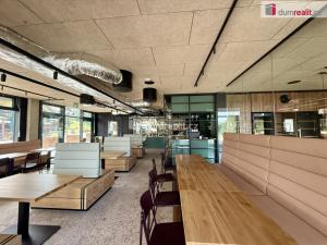 Pronájem restaurace, Harrachov, 220 m2