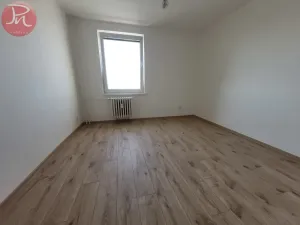 Prodej bytu 3+1, Pardubice, Jana Zajíce, 70 m2