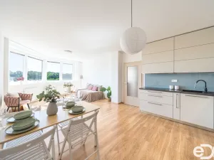 Prodej bytu 2+kk, Mladá Boleslav, Laurinova, 62 m2