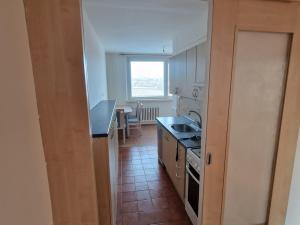 Prodej bytu 2+1, Vyškov - Dědice, Sídliště Osvobození, 51 m2
