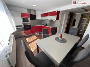 Prodej rodinného domu, Branky, 848 m2