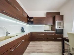 Prodej vícegeneračního domu, Hodonín, Komenského, 242 m2