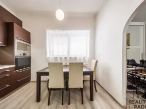 Prodej vícegeneračního domu, Hodonín, Komenského, 242 m2